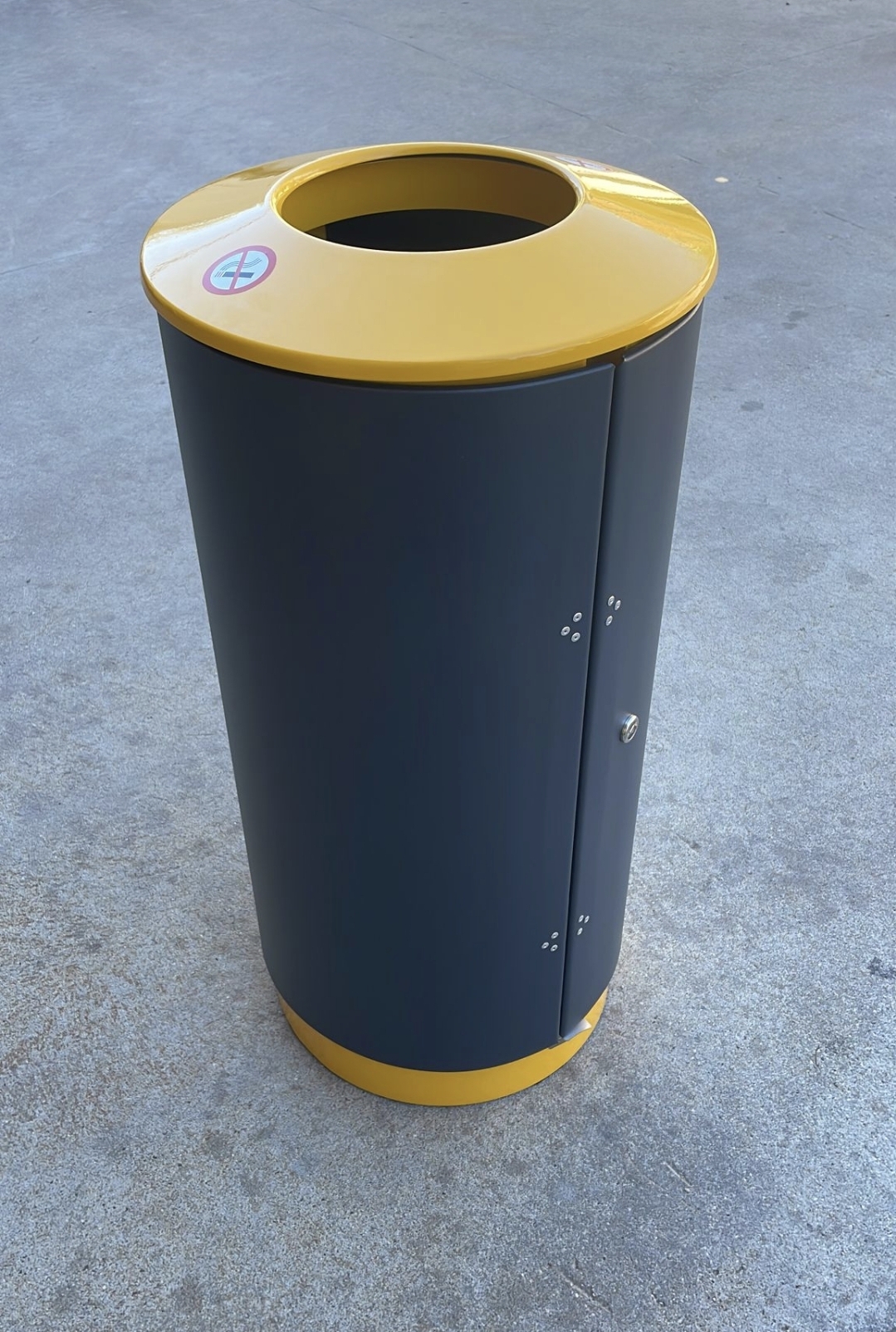 poubelle adelaide urbaneco